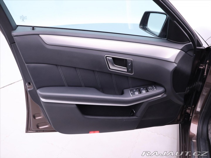 Mercedes-Benz E 3,0 350d 190kW 4Matic 1.M 2015