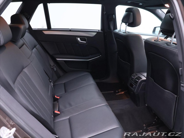 Mercedes-Benz E 3,0 350d 190kW 4Matic 1.M 2015