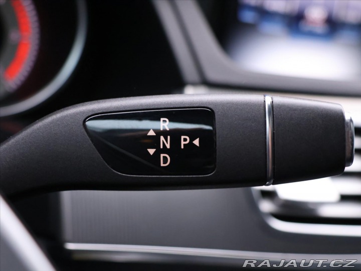 Mercedes-Benz E 3,0 350d 190kW 4Matic 1.M 2015