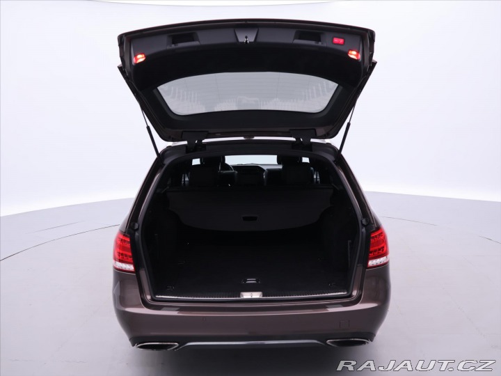 Mercedes-Benz E 3,0 350d 190kW 4Matic 1.M 2015