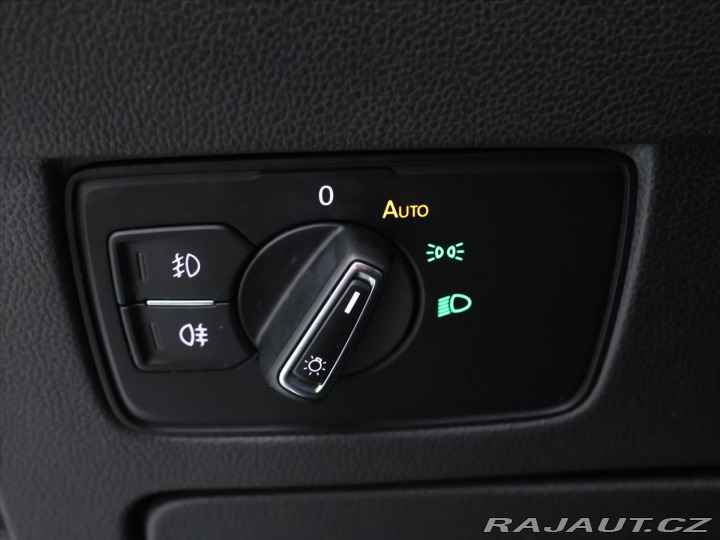 Volkswagen Passat 2,0 TDI 140kW DSG LED R-L 2019