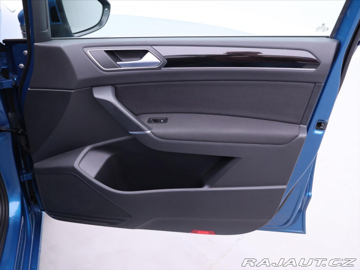 Volkswagen Touran 2,0 TDI DSG CZ Highline 7 2018