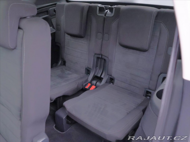 Volkswagen Touran 2,0 TDI DSG CZ Highline 7 2018