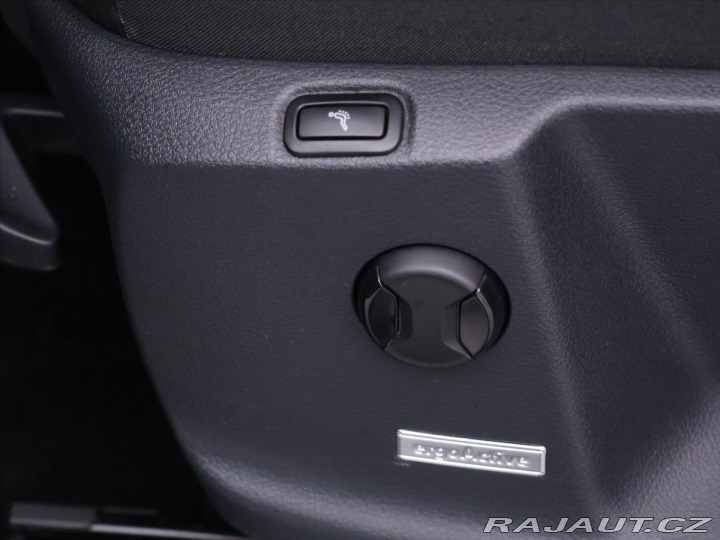 Volkswagen Touran 2,0 TDI DSG CZ Highline 7 2018