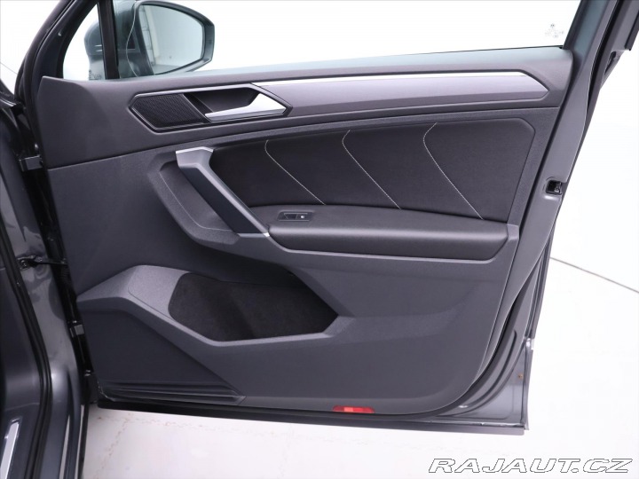 Volkswagen Tiguan 2,0 TDI 140kW DSG R-LINE 2016