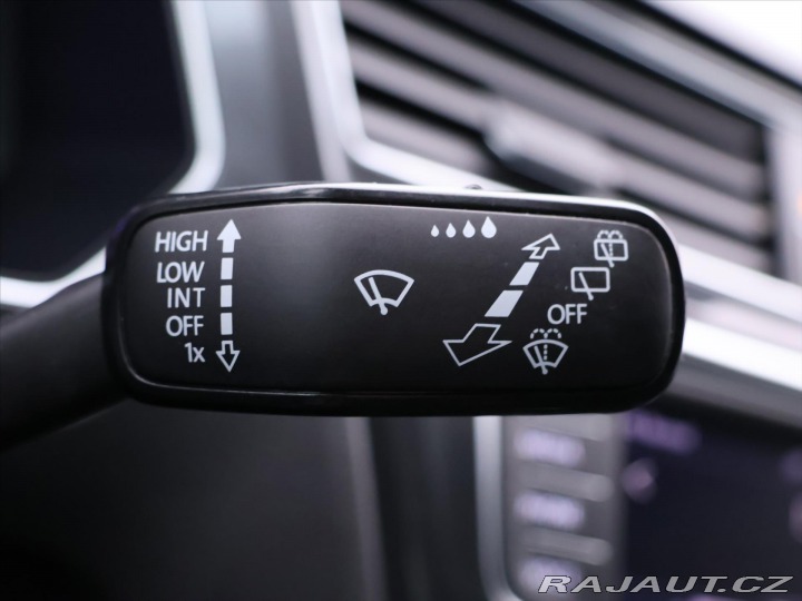 Volkswagen Tiguan 2,0 TDI 140kW DSG R-LINE 2016