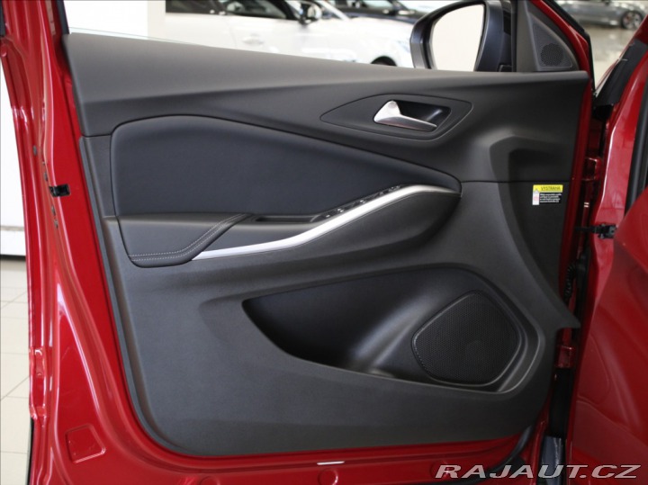 Opel Grandland 1,2 T 96kW AT GS Akční CE 2023