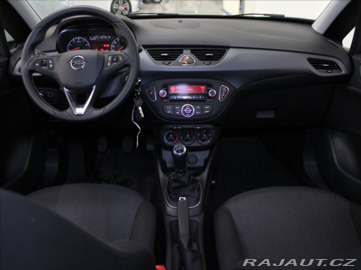 Opel Corsa 1,4 i 66kW 2.maj.ČR 94tkm 2017