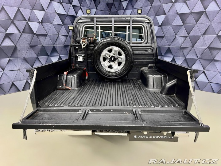 Toyota Land Cruiser 4.0 GRJ 79 DOUBLE PICK-UP 1800
