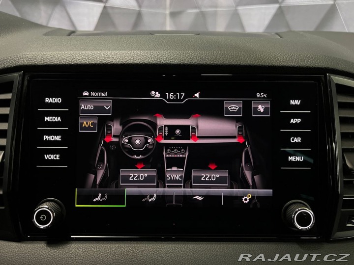 Škoda Karoq 1.5 TSI DSG SPORTLINE, MA 2022