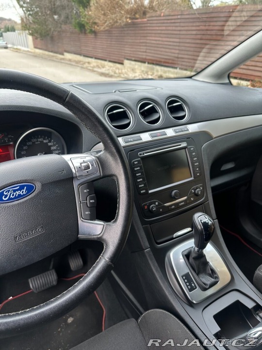 Ford S-MAX 2,0   103 kW 2014