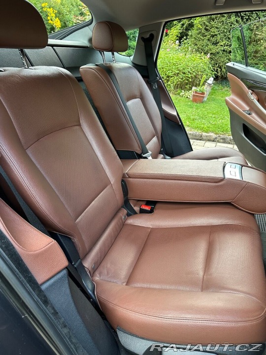 BMW 5 3,0 GT xDrive 2012 výbo 2012