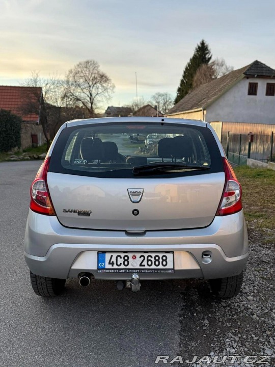 Dacia Sandero 1,6 64KW 60tkm, tažné z 2010