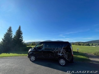 Ford Ostatní modely 2,0 výborný stav, najet 1800