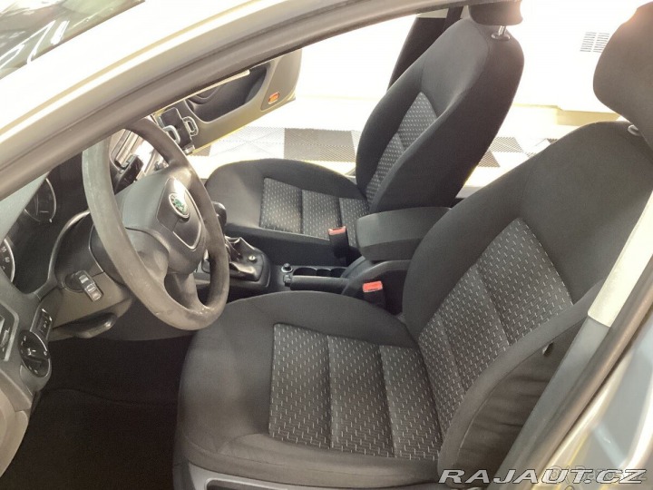 Škoda Octavia 1,6 Combi TDi 77 kw 1800