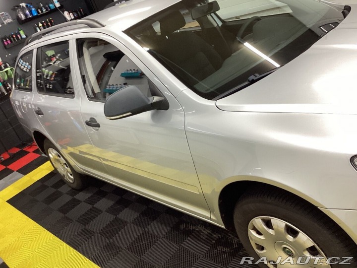 Škoda Octavia 1,6 Combi TDi 77 kw 1800