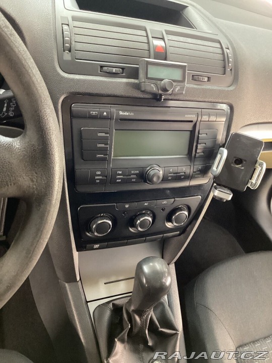 Škoda Octavia 1,6 Combi TDi 77 kw 1800