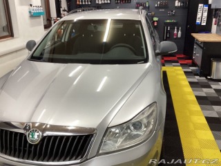 Škoda Octavia 1,6 Combi TDi 77 kw 1800