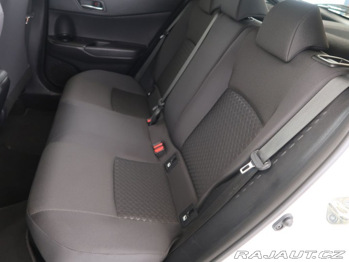 Toyota C-HR 1.8Hybrid,CZ,1Maj,Comfort 2023