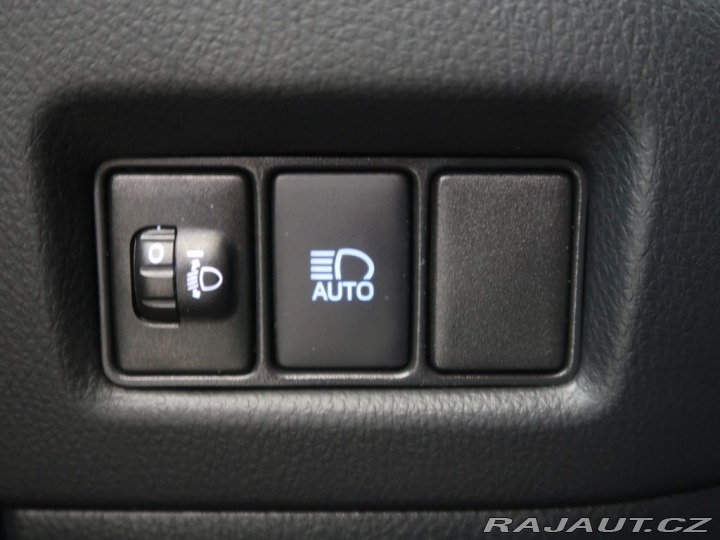 Toyota C-HR 1.8Hybrid,CZ,1Maj,Comfort 2023