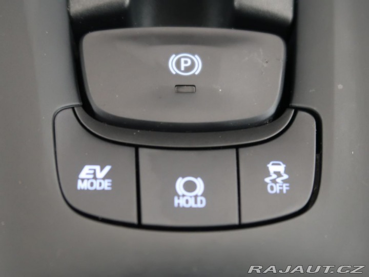 Toyota C-HR 1.8Hybrid,CZ,1Maj,Comfort 2023