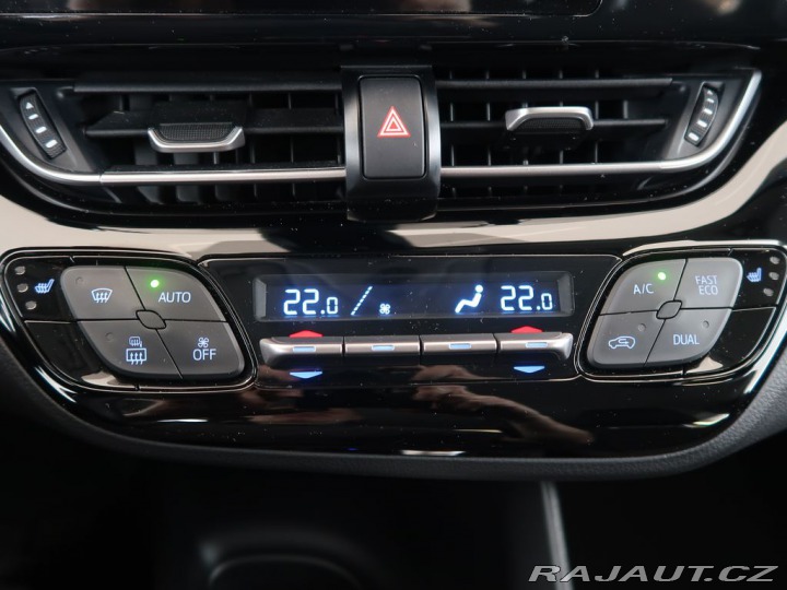 Toyota C-HR 1.8Hybrid,CZ,1Maj,Comfort 2023