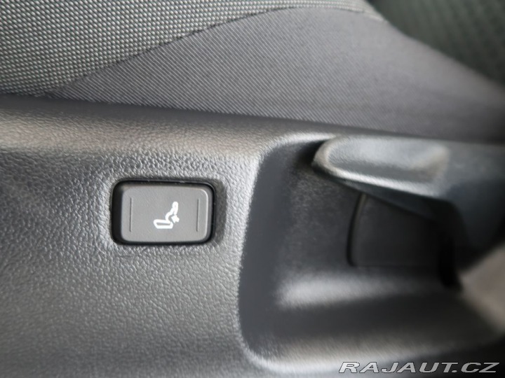 Toyota C-HR 1.8Hybrid,CZ,1Maj,Comfort 2023