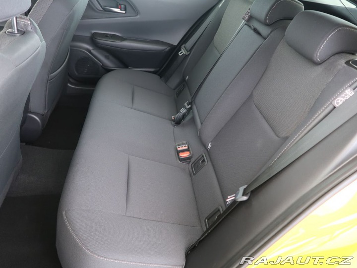 Toyota Prius 2.0Hybrid,CZ,1Maj,Prestig 1800