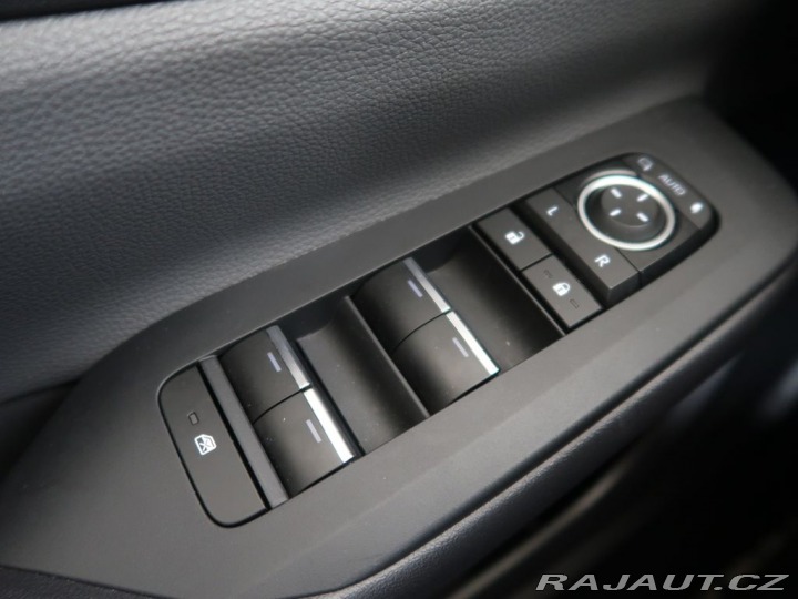 Toyota Prius 2.0Plug-in Hybrid,1Maj,Pr 2024