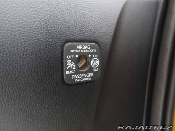 Toyota Prius 2.0Hybrid,CZ,1Maj,Prestig 1800