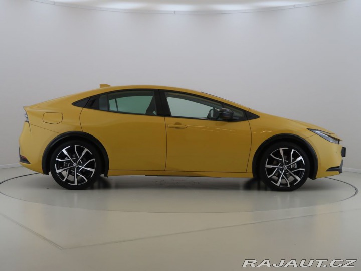 Toyota Prius 2.0Hybrid,CZ,1Maj,Prestig 2023