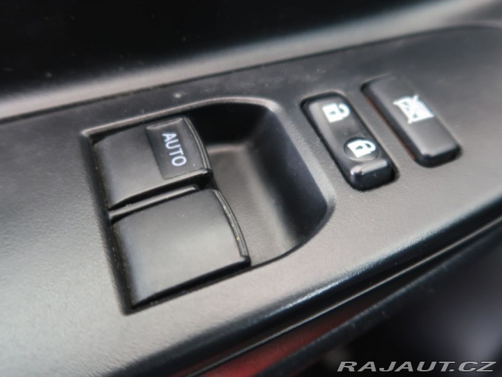 Toyota Yaris 1.5VVT-i,CZ,1Maj,Manuál 2018