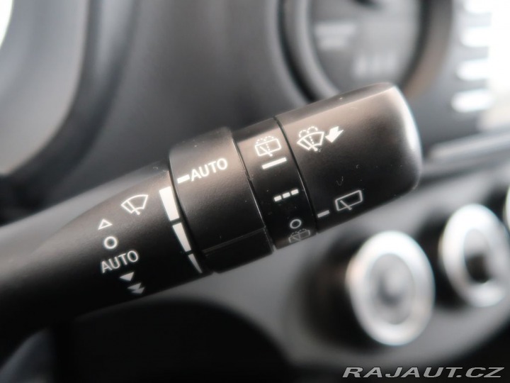 Toyota Yaris 1.5VVT-i,CZ,1Maj,Manuál 2018