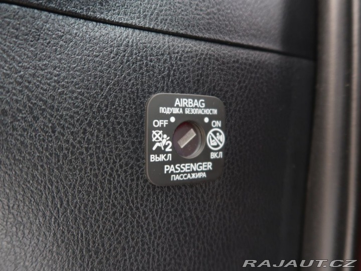 Toyota Yaris 1.5VVT-i,CZ,1Maj,Manuál 2018