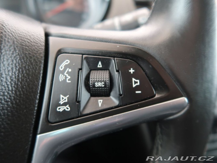 Opel Insignia 2.0CDTI,CZ,96kW,AT 2011