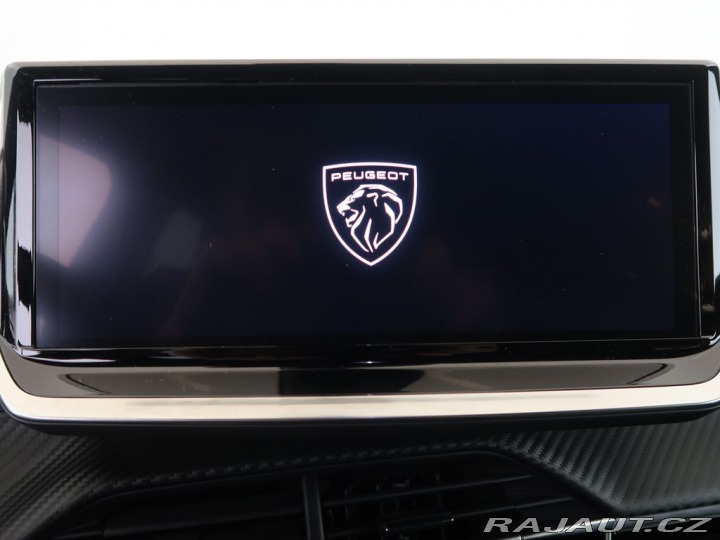 Peugeot 2008 1.2PureTech,74kW,ALLURE,M 2024