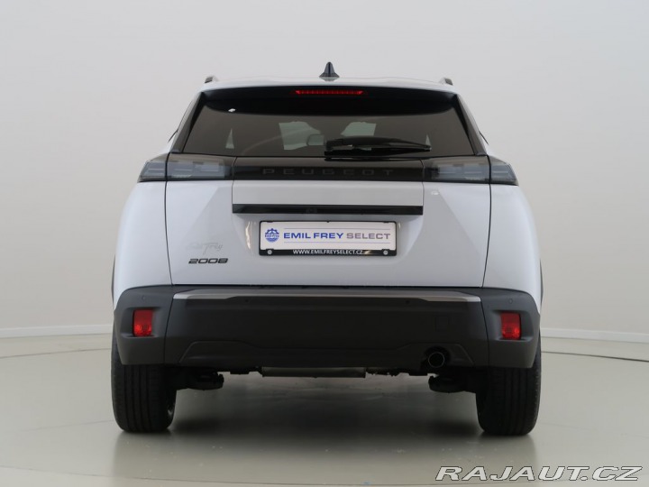 Peugeot 2008 1.2PureTech,74kW,ALLURE,M 1800