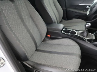 Peugeot 2008 1.2PureTech,74kW,ALLURE,M 1800