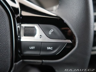 Peugeot 2008 1.2PureTech,74kW,ALLURE,M 1800