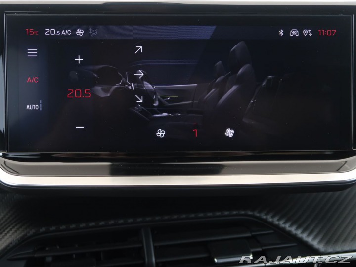 Peugeot 2008 1.2PureTech,74kW,ALLURE,M 1800