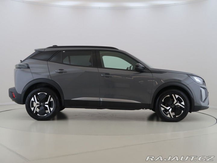 Peugeot 2008 1.2PureTech,74kW,ALLURE,M 1800