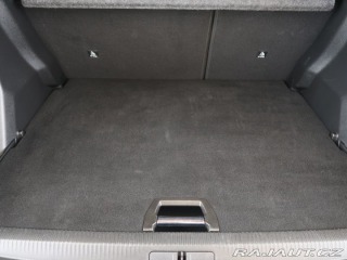 Peugeot 2008 1.2PureTech,74kW,ALLURE,M 1800