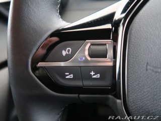 Peugeot 2008 1.2PureTech,74kW,ALLURE,M 1800