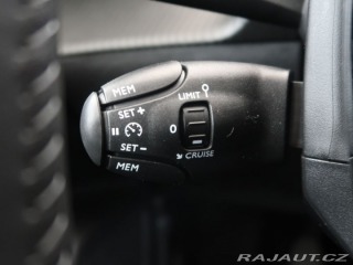 Peugeot 2008 1.2PureTech,74kW,ALLURE,M 1800