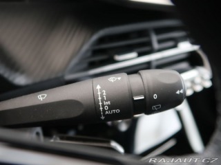 Peugeot 2008 1.2PureTech,74kW,ALLURE,M 1800