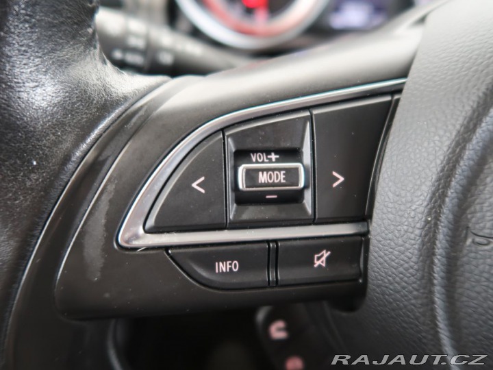 Suzuki Swift 1.2VVT,CZ,1Maj,66kW,MA5 2018