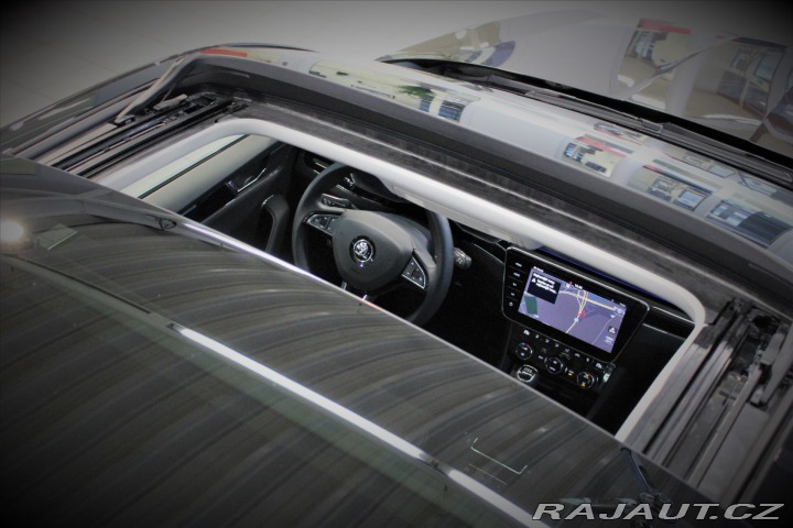 Škoda Superb TSi DSG L&K ACC / Pan 2019