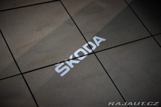 Škoda Superb TSi DSG L&K ACC / Pan 2019