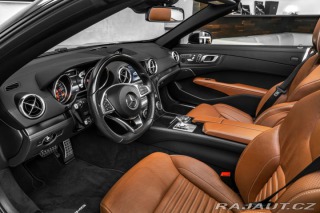 Mercedes-Benz SL Cabrio AMG Masáže H&K 2018