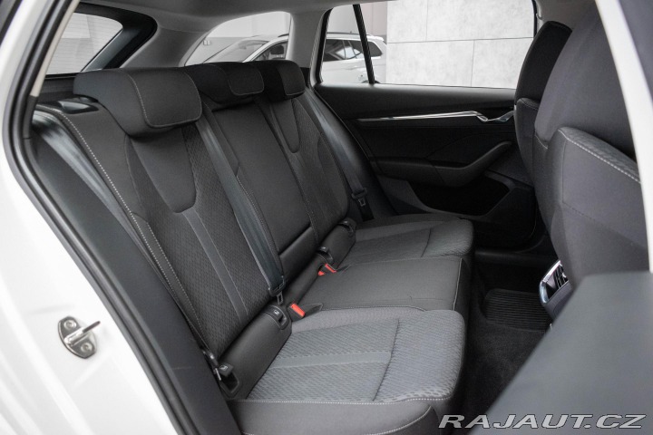 Škoda Octavia 1.5 TSI STYLE*DSG*REZERVA 2022